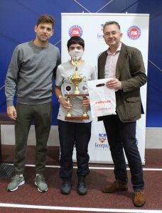 PEHARI ZA NAJBOLJE: Filip Krajinović uručio trofeje najboljim takmičarima Teniskog saveza Beograda za 2020. godinu!