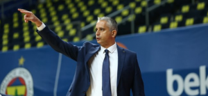 NOVI PORAZ MICIĆA I EFESA: Kokoškov izgubio 37 razlike u Litvaniji!