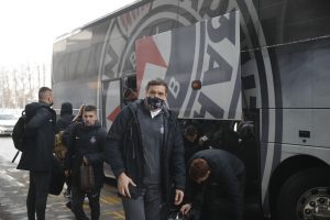 PARTIZAN OTPUTOVAO NA PRIPREME U TURSKU: U avionu zajedno lete sa klubovima iz Srbije! (FOTO) (VIDEO)