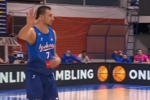 DŽIKIĆ DOVEO PRVO POJAČANJE: Igrač koji zna kako se dobija Crvena zvezda stigao u Moraču!