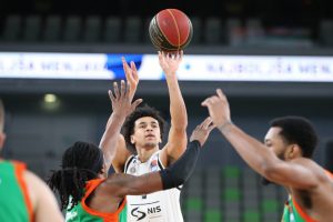 BRUSI FORMU ZA NAREDNU SEZONU: Plej crno-belih vredno trenira – pogledajte ove poteze Pejdža! (VIDEO)