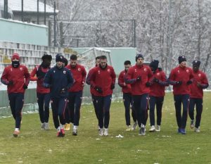 PRVI TRENING ZVEZDE U NOVOJ GODINI: Izabranici Dejana Stankovića vredno radili pred put na Kipar (FOTO)
