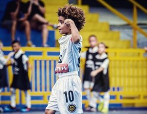 KLINAC IZ BRAZILA NADMAŠIO MESIJA I NEJMARA! Ima tek 8 godina, a već je potpisao sponzorski ugovor! (FOTO) (VIDEO)