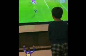 SNIMAK ZBOG KOG SE NAVIJAČI BARSE TOPE: Evo kako Mesi junior slavi gol, Španci oduševljeni (VIDEO)