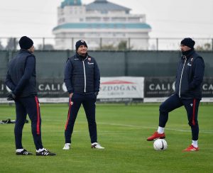ZVEZDIN PETI TRENING U TURSKOJ: Crveno-beli spremaju taktiku za meč protiv Ufe (FOTO)