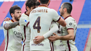 JEDAN OD BOLJIH FUDBALERA ROME OSTAJE U EKIPI: Iskusni vezni igrač produžio saradnju! (VIDEO)