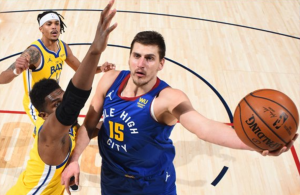 NIKOLA JOKIĆ NASTAVLJA DA DOMINIRA: Srbin je postigao 22 poena u prvoj četvrtini! (VIDEO)