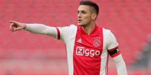 TADIĆ NASTAVLJA SA ODLIČNIM PARTIJAMA: Strelac protiv Herenvena u pobedi Ajaksa! (VIDEO)