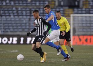 SADA JE ZVANIČNO: Napadač pojačao Partizan!