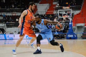 SRPSKA VALENSIJA RAZBILA ZENIT! Sjajna partija i dabl-dabl Nikole Kalinića! (VIDEO)