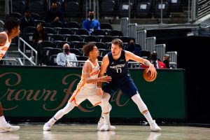 SLOVENIJA SAVLADALA HRVATE: Neverovatna partija Dončića, ali i Hezonje!