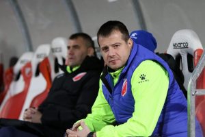 LALATOVIĆ SE OGLASIO: ‘Ko ponudi 30.000 evra mesečno, dobija moj potpis!’