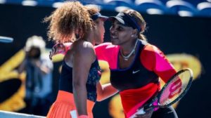 NIŠTA OD REKORDA SERENE VILIJAMS! Osaka nadigrala Amerikanku i plasirala se u finale Australijan opena!