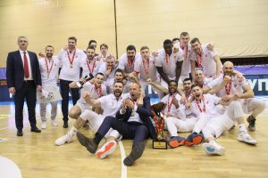 USIJALE SE DRUŠTVENE MREŽE POSLE OSVOJENOG KUPA! ‘Delije’ slave Radonjića, a jedan košarkaš dobio je posebne pohvale! (TVITOVI)