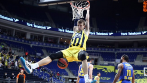EVROLIGA: Fenerbahče stigao do stotke, Baskonija ubedljiva protiv Olimpijakosa!