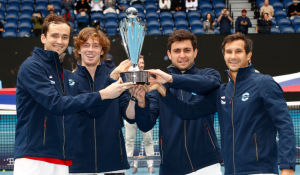 RUSIJA PREUZELA TRON OD SRBIJE: Medvedev i Rubljev sigurnom igrom doneli pehar svojoj reprezentaciji!