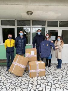 PRELEP GEST ZVEZDINE FILIJALE: Grafičar pomogao deci bez roditelja!