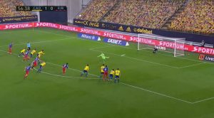 DMITROVIĆ PONOVO IZVEO PENAL: Srpski čuvar mreže promašio! (VIDEO)