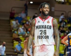 OGLASIO SE MATIJAS LESOR: ‘U Srbiji te prvo nauče da psuješ’