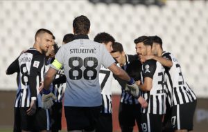 OGROMAN POSAO PARTIZANA: Defanzivac potpisao!