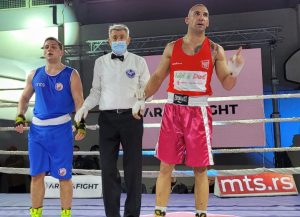 DRUGO KOLO BOKSERSKE SUPERLIGE SRBIJE: Zvezda ‘promarširala’ Kragujevcom, ubedljiv trijumf crveno-belih protiv Radničkog