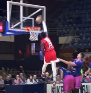 SVI GA PAMTE PO PROMAŠAJU ZA MAJSTORICU: Evo šta sada ima da poruči nekadašnji Zvezdin košarkaš!