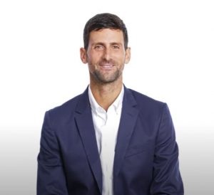 ĐOKOVIĆ SE OBRATIO FANOVIMA U SPECIJALNOJ MAJICI: Ovo je naš zajednički uspeh! (VIDEO)