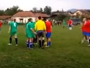 NOVI NAČIN VREĐANJA: Sudijski posao nije ni malo lak, ovako urnebesne uvrede nismo čuli!(VIDEO)