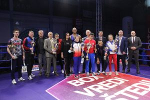 CEO SVET PRIČA O OVOM SPEKTAKLU: Bokserski savez Srbije oduševio sve ljubitelje sporta! (VIDEO)