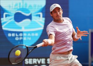 DUŠAN LAJOVIĆ PREKINUO NIZ OD ŠEST PORAZA: Srbin jedva zadržao suze nakon meča – ‘Imam osećaj kao da sam osvojio turnir’