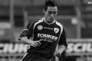 CELA ‘ČIZMA’ JE OSTALA FRAPIRANA: Italijanski vezista izvršio samoubistvo u 31. godini života!