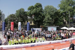 SPORTSKE IGRE MLADIH: Karavan radosti posetio Kruševac i Kraljevo! (VIDEO)