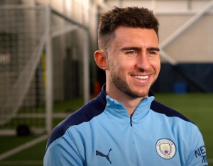 FRANCUZI BESNI: Sjajni štoper odlučio da zaigra za Španiju!