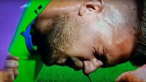 BILI SMO SIGURNI DA JE SERGEJ SLOMIO NOS: Pogledajte gadnu povredu srpskog reprezentativca! (VIDEO)