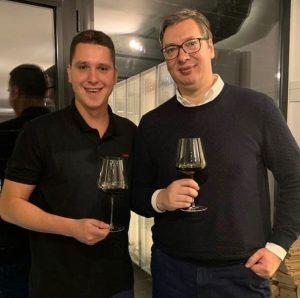 VUČIĆ DEMANTOVAO TVRDNJE: „Danilo nije vlasnik Rada, ne znam da li vlasnik postoji“!