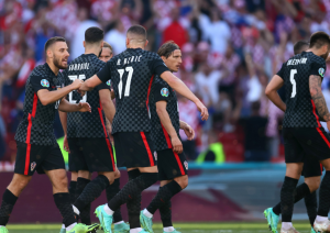 HRVATI OVO NEĆE ZABORAVITI REBIĆU: Prilikom izjednačujućeg gola Španaca, as ‘vatrenih’ je uradio sledeću stvar koja je razbesnela navijače!