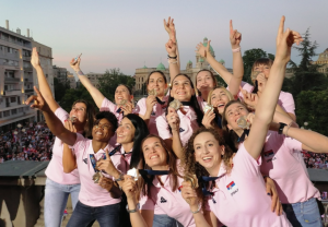 ZADIVILA JE CELU NACIJU: Pogledajte kako amerikanka govori srpski, ovim rečima je navijače bacila u trans! (VIDEO)