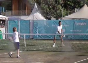 ĐOKOVIĆ NAŠAO PRAVOG RIVALA NA PRIPREMAMA ZA VIMBLDON: Stefan i Novak zajedno treniraju, stiže novi šampion! (VIDEO)