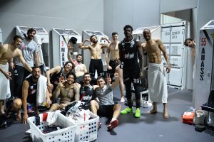 SRBI SPREMAJU METLU ZA POLUFINALISTU EVROLIGE: Potpuno su se raspali, više ne znaju šta ih je snašlo!