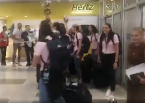 ZLATNE KOŠARKAŠICE STIGLE U BEOGRAD: Uvertira za spektakl koji nas očekuje večeras! (VIDEO)