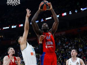 TRINKIJERI PRAVI OZBILJNU EKIPU: Bajern doveo centra iz Makabija!