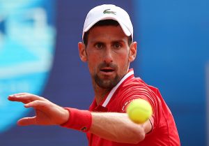 ‘HOĆETE MI REĆI?’: Novak iz petnih žila urlao ka svom boksu – navijači ostali u šoku! (VIDEO)