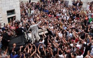 LUDNICA U ITALIJI ZBOG VENČANJA REPREZENTATIVCA: Ceo grad mu skandirao na svadbi, a on će večno pamtiti pitanje sveštenika!