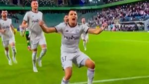 KAKAV MALER: Fudbaler tokom proslave gola pokidao ligamente, sada mu sledi godinu dana pauze! (VIDEO)