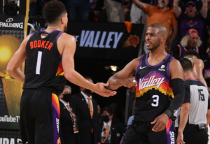 KAKVO JE OVO NBA FINALE: Janis uradio ono što niko nije još od ere Majkla Džordana – Finiks juri ka tituli! (VIDEO)