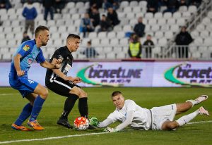 PARTIZAN PRONAŠAO NOVU ‘JEDINICU’: Na golu crno-belih, Stojketa će zameniti bivši reprezentativac – već se oglasio!
