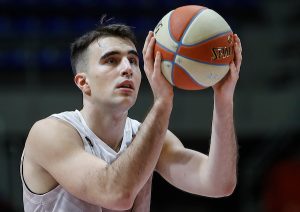 CIBONA HRABRO, ALI POBEDA OSTAJE U BARU: Sjajno izdanje bivših igrača Partizana!