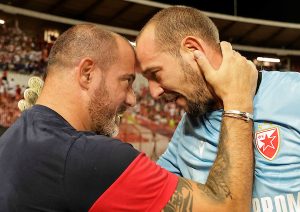 TAKO TO RADI KAPITEN: Euforični Borjan skočio na novinara Arene i potom poslao bitnu poruku! (VIDEO)