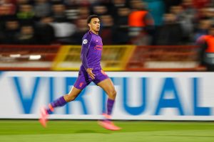 LIVERPUL ZNA DA POSLUJE: Novi ugovor za Arnolda!