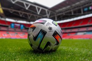 ZAVRŠENA JE JOŠ JEDNA VELIKA FUDBALSKA KARIJERA: Nakon 19 godina, legendarni Holanđanin odlučio da ode u penziju!